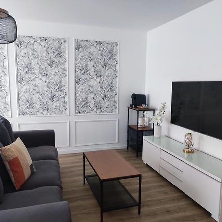 Proche De Paris T3 Tout Confort Courcouronnes Extérieur photo