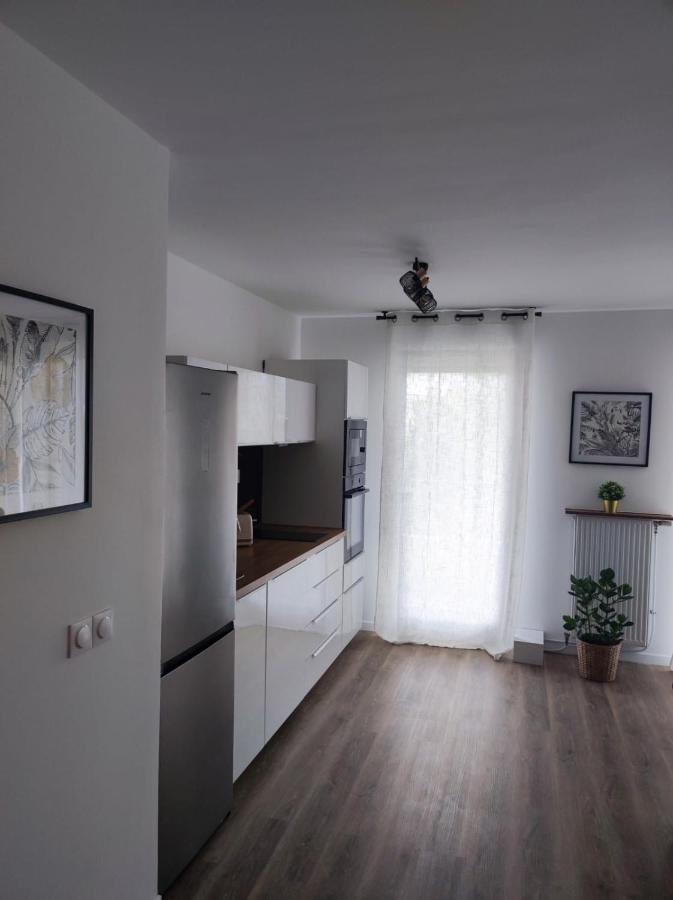Proche De Paris T3 Tout Confort Courcouronnes Extérieur photo